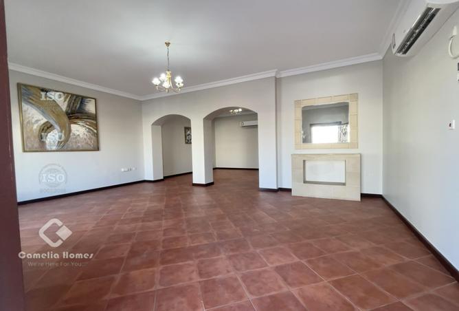 53143640 - Property Image 2