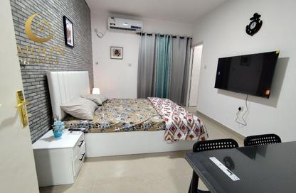 Apartment - Studio - 1 for rent in Najma Street - Najma - Doha