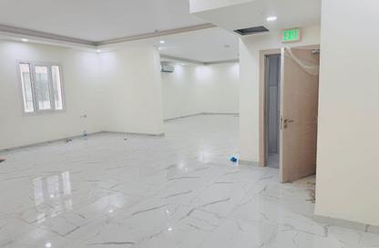 Office Space - Studio - 2 Bathrooms for rent in Najma street - Old Airport Road - Doha