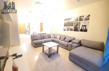 Apartment - 1 Bedroom - 2 Bathrooms for rent in Zig Zag Tower B - Zig Zag Towers - West Bay - Doha