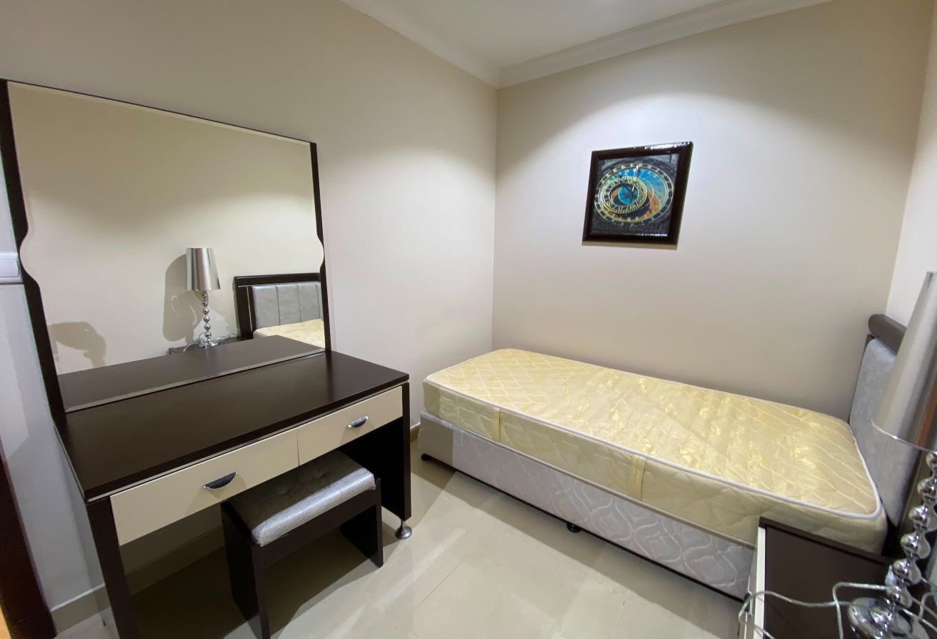 1 BHK + Office Furnished |Porto Arabia| Month free thumbnail 7