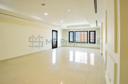 Apartment - 2 Bedrooms - 3 Bathrooms for sale in East Porto Drive - Porto Arabia - The Pearl Island - Doha