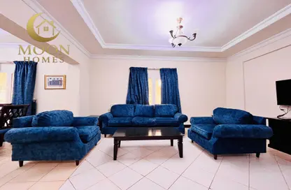 Apartment - 2 Bedrooms - 2 Bathrooms for rent in Al Mansoura - Al Mansoura - Doha