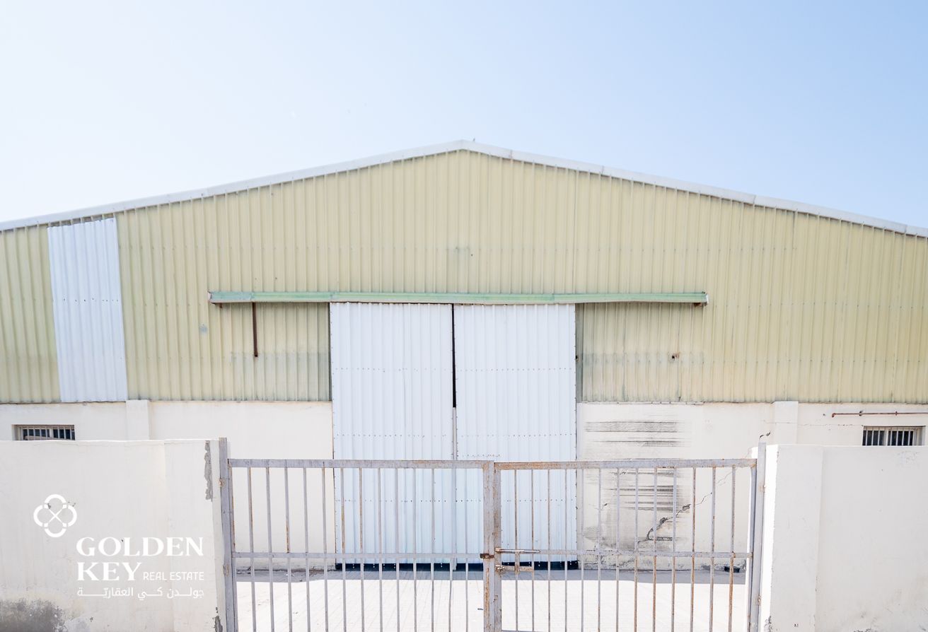 General Warehouse with 5 Rooms | Industrial Area