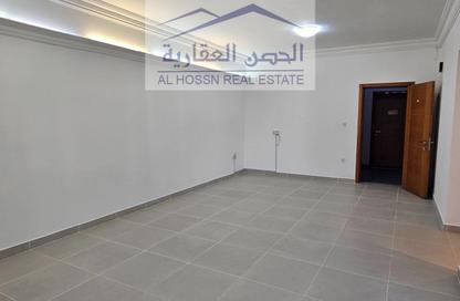 Apartment - 2 Bedrooms - 1 Bathroom for rent in Al Sadd Road - Al Sadd - Doha