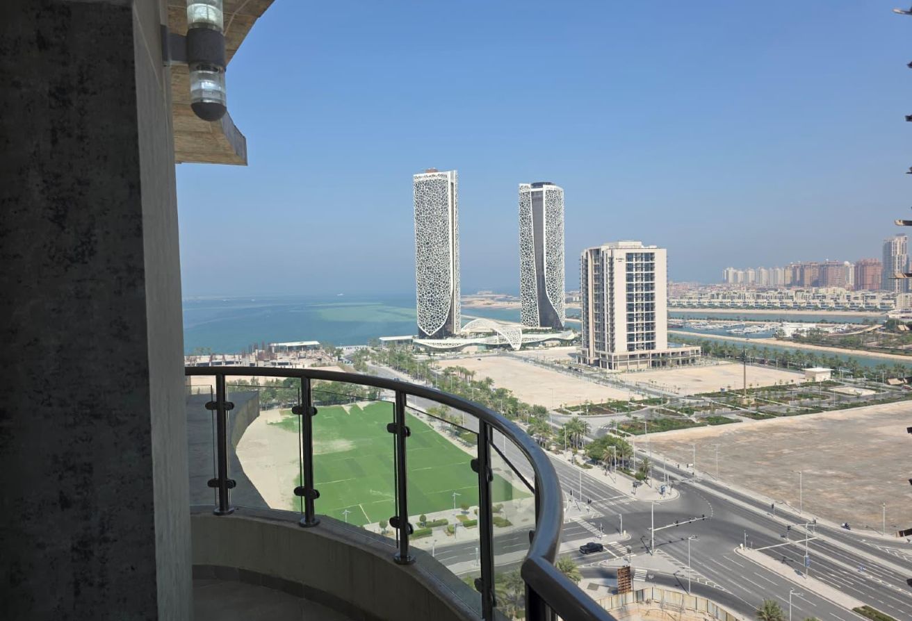 2bhk fully furnished lusail marina just in 7500Exc thumbnail 7