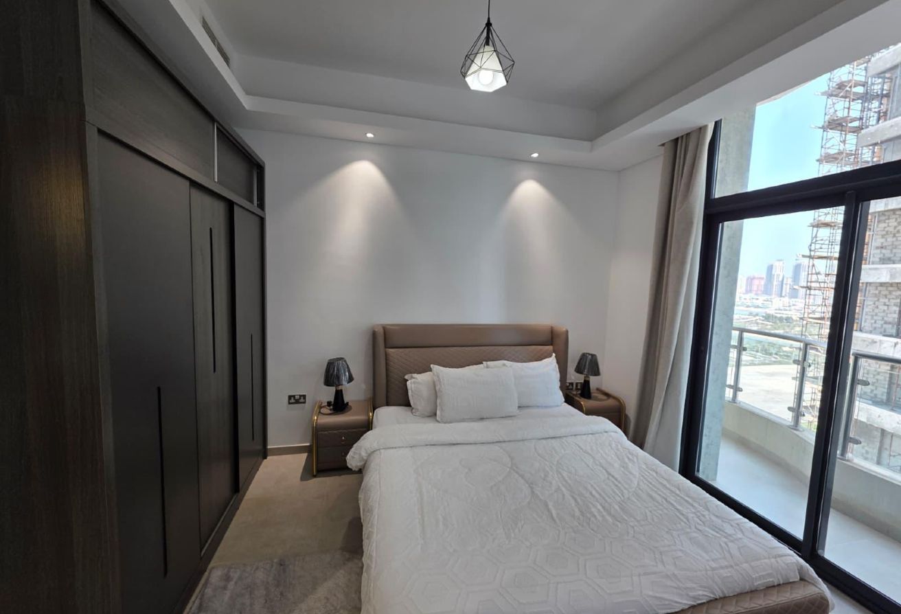 2bhk fully furnished lusail marina just in 7500Exc thumbnail 16