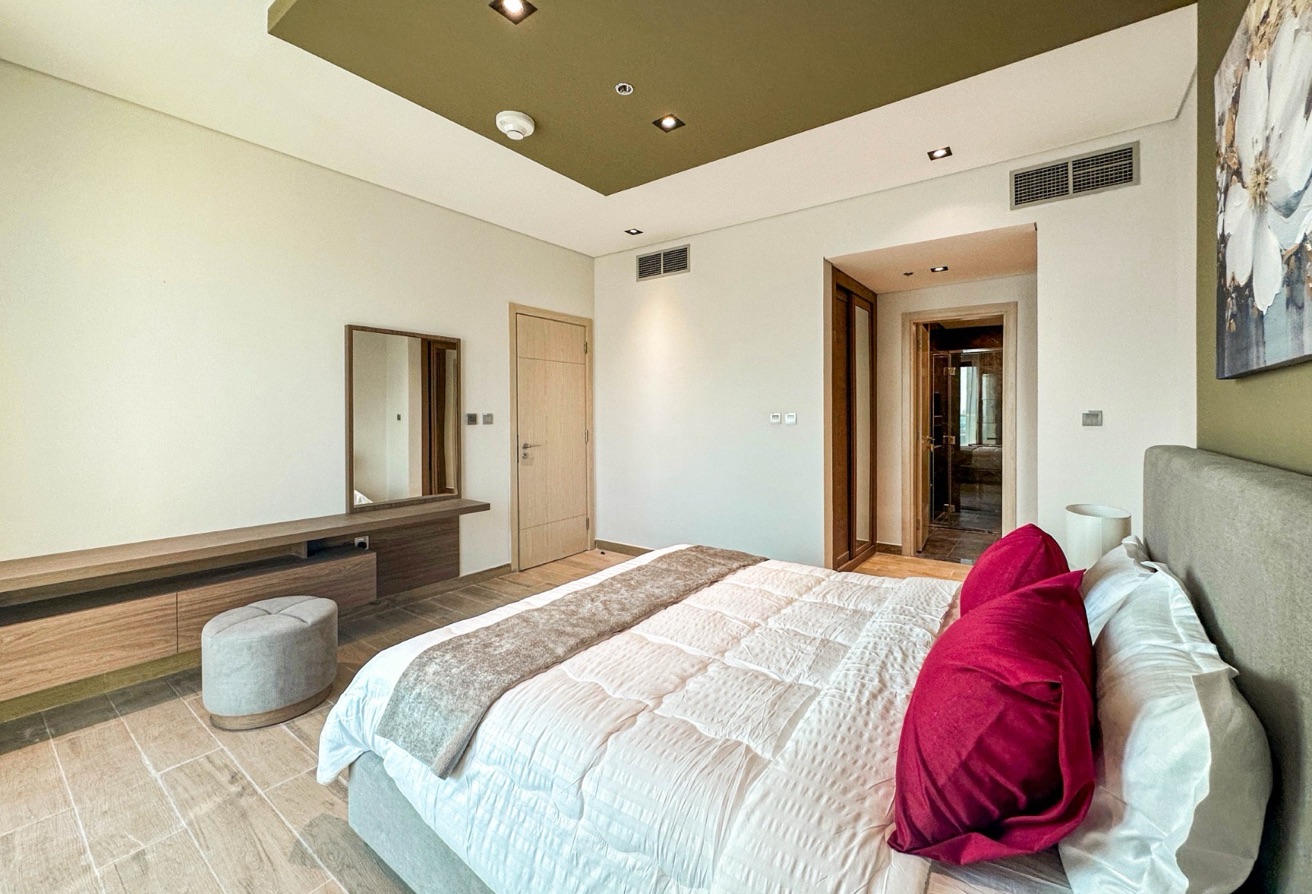 1BHK Furnished  Apartment | Marina, Lusail thumbnail 10