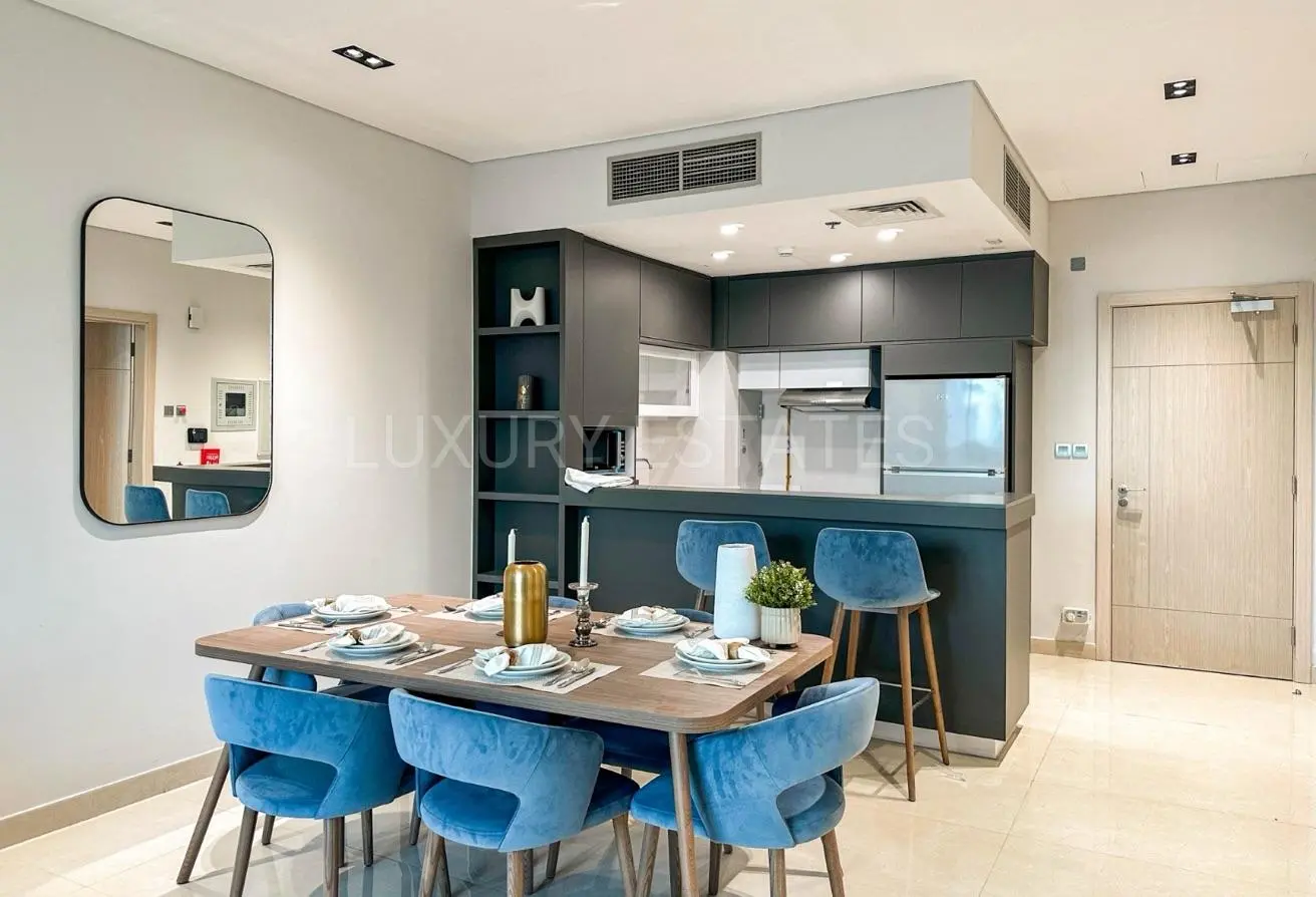 61282000 - Property Main Image