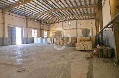 Warehouse - Studio for sale in Industrial Area - Mesaieed
