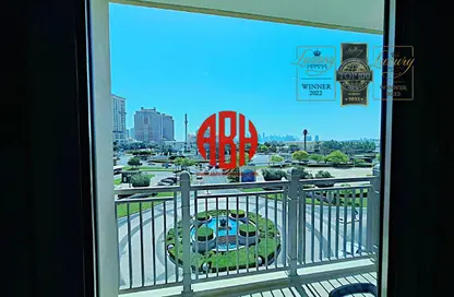 تاون هاوس - 3 غرف نوم - 4 حمامات للايجار في ابراج باي - منطقة الأبراج - جزيرة اللؤلؤة - الدوحة