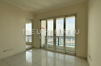 Apartment - 3 Bedrooms - 4 Bathrooms for rent in Viva East - Viva Bahriyah - The Pearl Island - Doha