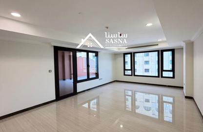 Apartment - 1 Bedroom - 1 Bathroom for rent in Porto Arabia - The Pearl Island - Doha