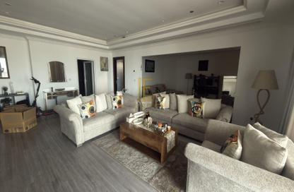 Apartment - 2 Bedrooms - 2 Bathrooms for rent in East Porto Drive - Porto Arabia - The Pearl Island - Doha