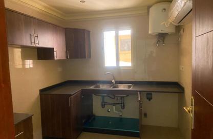Apartment - 2 Bedrooms - 3 Bathrooms for rent in Al Nasr - Doha
