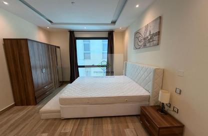 Apartment - 1 Bedroom - 2 Bathrooms for rent in Al Sadd Road - Al Sadd - Doha Apartment - 1 Bedroom - 2 Bathrooms for rent in Al Sadd Road - Al Sadd - Doha