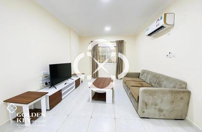 Apartment - 1 Bedroom - 1 Bathroom for rent in Umm Ghuwailina 4 - Umm Ghuwailina - Doha