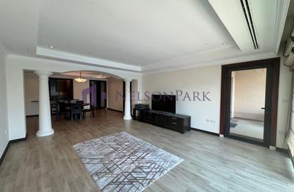 Apartment - 2 Bedrooms - 3 Bathrooms for rent in East Porto Drive - Porto Arabia - The Pearl Island - Doha