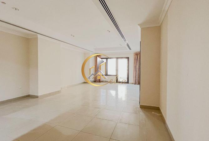 56418463 - Property Image 2