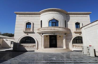 Villa - 6 Bedrooms - 7+ Bathrooms for sale in Onaiza Street - Diplomatic Area - Doha