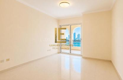 Apartment - 3 - 4 for sale in Viva Bahriyah - The Pearl Island - Doha