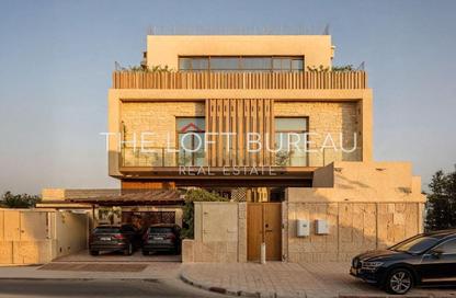 Villa - 6 Bedrooms - 7+ Bathrooms for sale in Huzoom Villas - Lusail City - Lusail