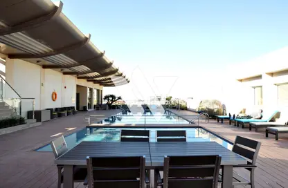 Apartment - 2 Bedrooms - 3 Bathrooms for rent in Al Sadd Road - Al Sadd - Doha