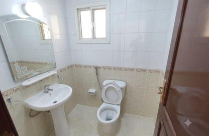Apartment - 2 Bedrooms - 1 Bathroom for rent in Old Airport Road - Old Airport Road - Doha Apartment - 2 Bedrooms - 1 Bathroom for rent in Old Airport Road - Old Airport Road - Doha