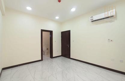 Apartment - 2 Bedrooms - 2 Bathrooms for rent in Al Wakrah - Al Wakra