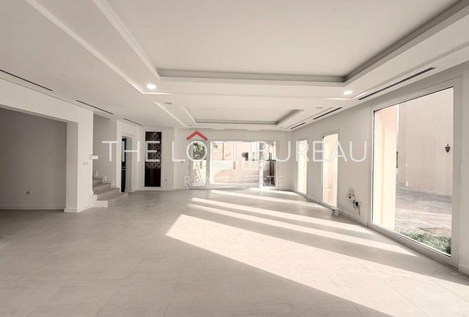 53521489 - Property Image 3