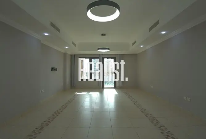 63920887 - Property Image 3