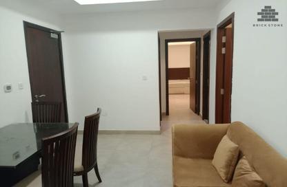 Apartment - 2 Bedrooms - 2 Bathrooms for rent in Umm Ghwailina Comm - Umm Ghuwalina - Umm Ghuwailina - Doha