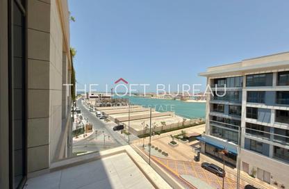Apartment - 1 Bedroom - 2 Bathrooms for sale in Crystal Residence - Gewan Island - The Pearl Island - Doha