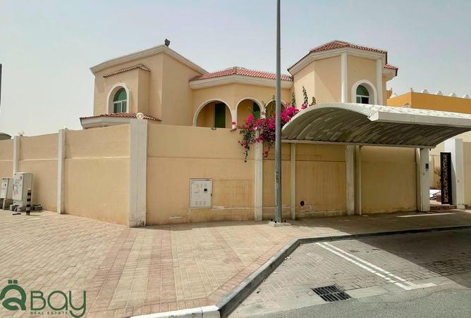 55922198 - Property Main Image