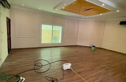 Villa - 6 Bedrooms - 7 Bathrooms for rent in Al Nuaim Compound - Al Duhail North - Al Duhail - Doha