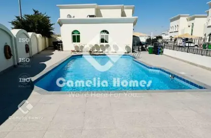 مجمع سكني - 6 غرف نوم - 5 حمامات للايجار في مريخ - المريخ - الدوحة