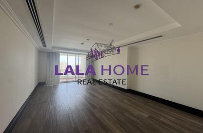 Apartment - 2 Bedrooms - 2 Bathrooms for rent in Viva West - Viva Bahriyah - The Pearl Island - Doha