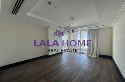 Apartment - 2 Bedrooms - 2 Bathrooms for rent in Viva West - Viva Bahriyah - The Pearl Island - Doha