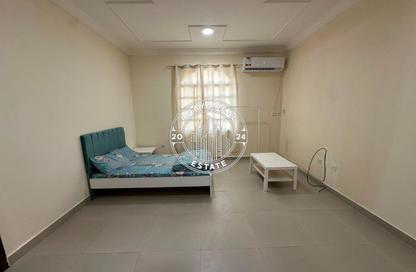 Villa - Studio - 1 Bathroom for rent in CAP30DHL - Al Duhail South - Al Duhail - Doha