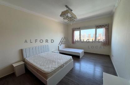 Apartment - 3 Bedrooms - 5 Bathrooms for rent in West Porto Drive - Porto Arabia - The Pearl Island - Doha Apartment - 3 Bedrooms - 5 Bathrooms for rent in West Porto Drive - Porto Arabia - The Pearl Island - Doha