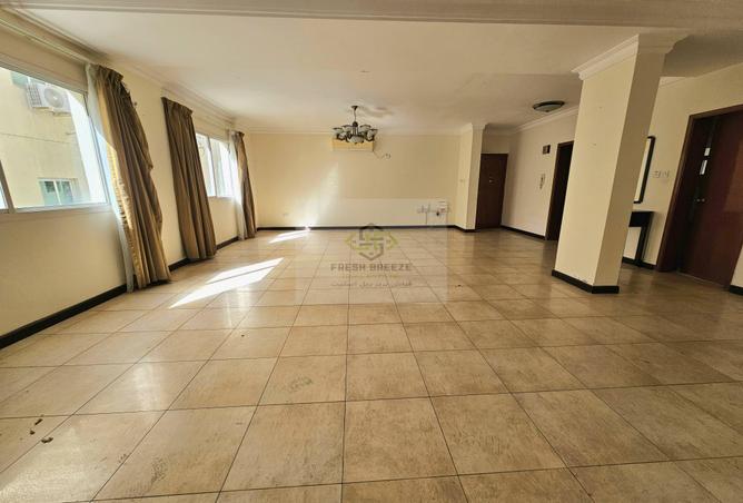 1021292 - Property Image 2