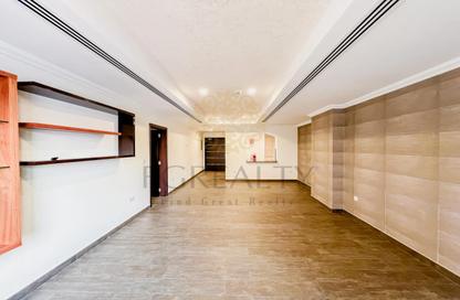 Apartment - 1 Bedroom - 2 Bathrooms for rent in East Porto Drive - Porto Arabia - The Pearl Island - Doha