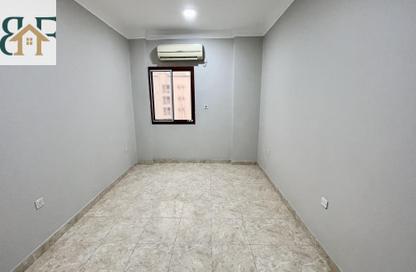 Apartment - 2 Bedrooms - 2 Bathrooms for rent in Muntazah 70 - Al Muntazah - Doha