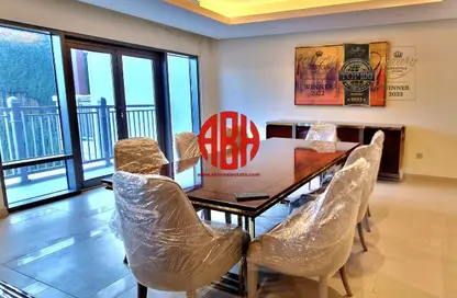 Townhouse - 3 Bedrooms - 4 Bathrooms for rent in Abraj Bay - Abraj Quartiers - The Pearl Island - Doha