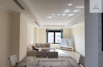 Apartment - 1 Bedroom - 2 Bathrooms for rent in East Porto Drive - Porto Arabia - The Pearl Island - Doha
