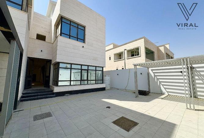 1004563 - Property Main Image