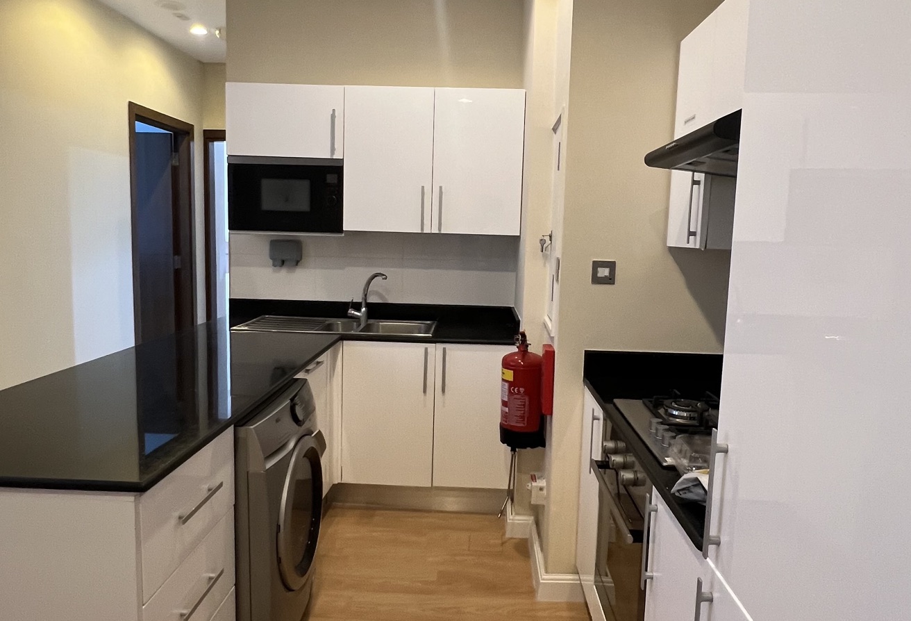 LUXURY 2BHK FULLY FURNISHED + 1 MONTH FREE thumbnail 7