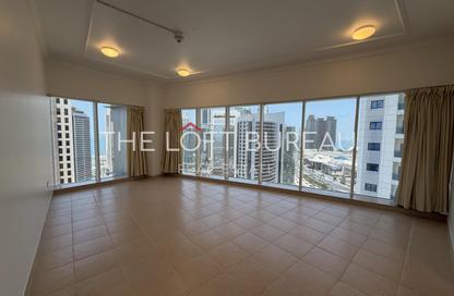 Apartment - 2 Bedrooms - 3 Bathrooms for rent in West Bay Tower - West Bay - West Bay - Doha
