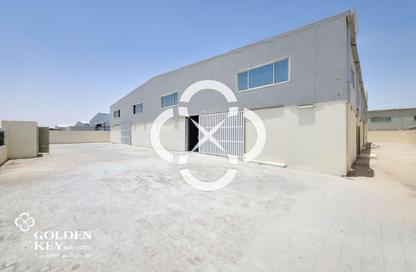 Warehouse - Studio for rent in East Industrial Street - Birkat Al Awamer - Al Wakra