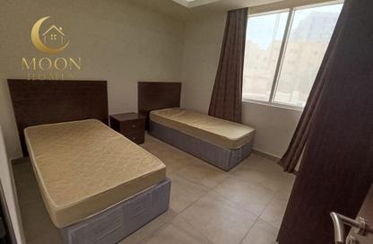 Apartment - 2 Bedrooms - 2 Bathrooms for rent in Umm Ghwailina Comm - Umm Ghuwalina - Umm Ghuwailina - Doha